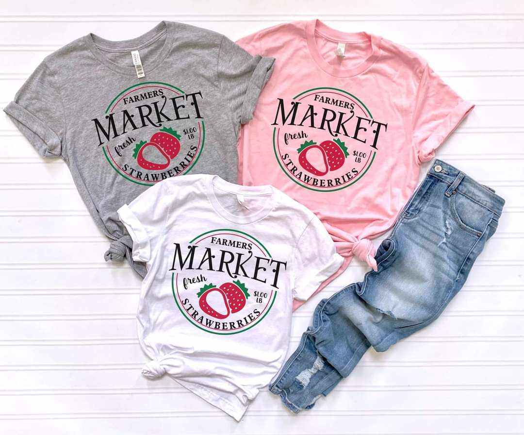 Farmers Market Fresh Strawberries Graphic Tee