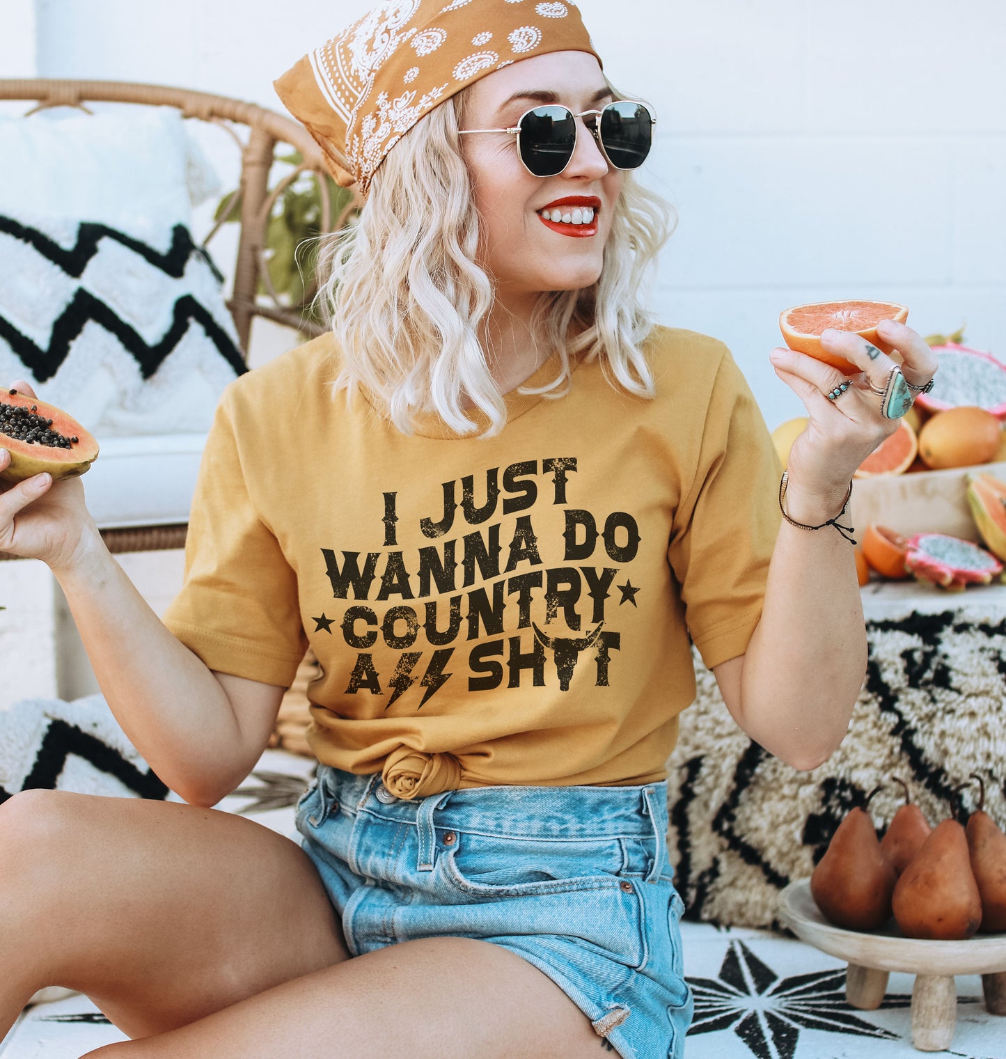 I Just Wanna Do Country Ass Shit Graphic Tee