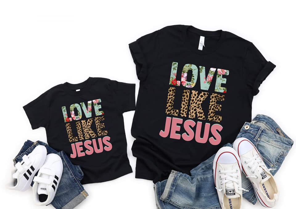 Love Like Jesus Graphic Tee