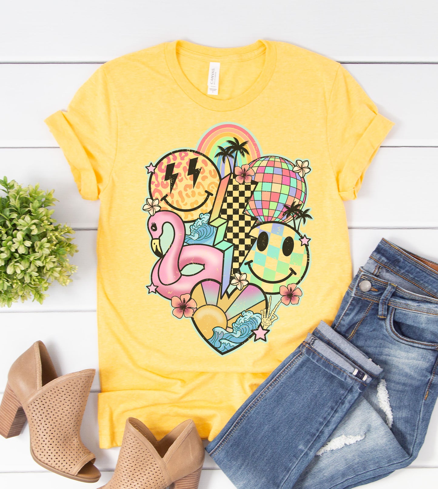 Retro Summer Lightening Bolt Graphic Tee