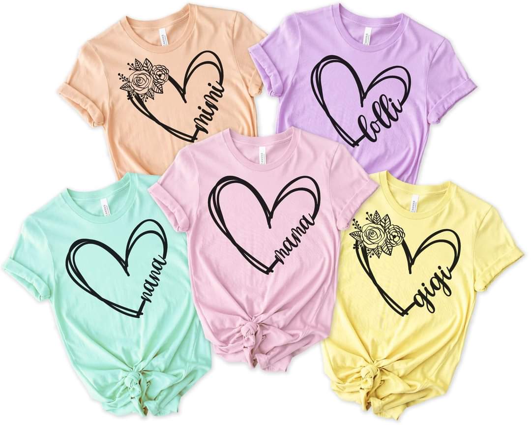 Personalized Heart Mother's Day Graphic Tee