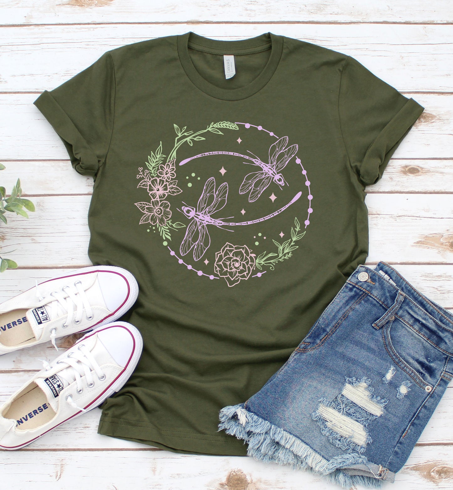 Dragonflies Circle Graphic Tee