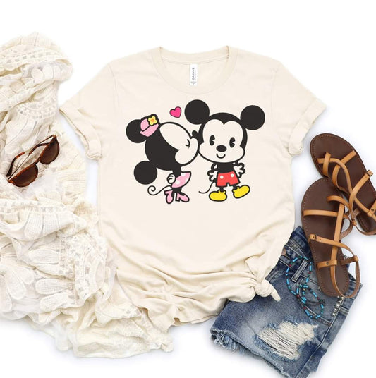 Mouse Kiss Valentine Graphic Tee
